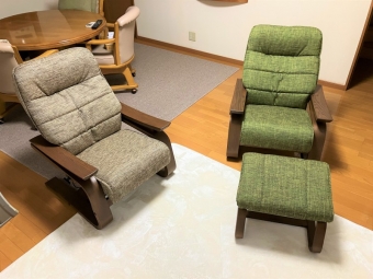 新発田市のI様邸へ楠材天然木お仏壇、1人掛けリクライナーをお届けしました！